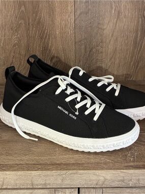 Michaels Black Knit Sneakers with White Soles and Laces